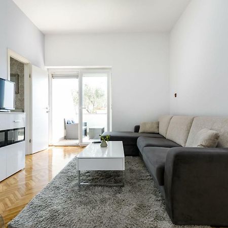 Apartments Mate Balote 54 Krk Exterior foto