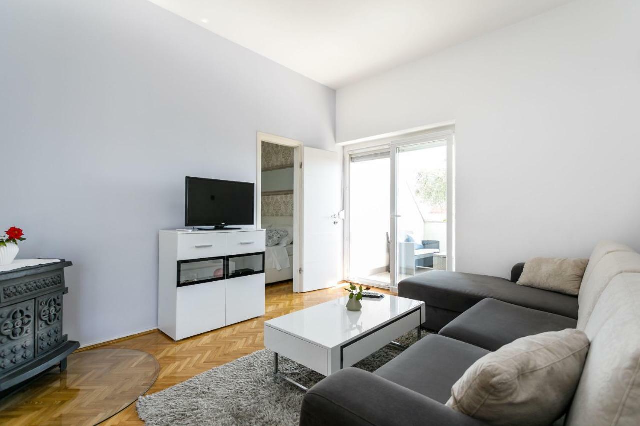 Apartments Mate Balote 54 Krk Exterior foto